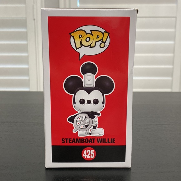 Funko Pop! Mickey Mouse 90th Birthday Disney’s Steamboat Willie #425 - Picture 4 of 11
